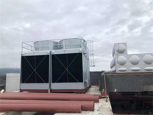 你知道无填料冷却塔结构特点和工作过程吗？